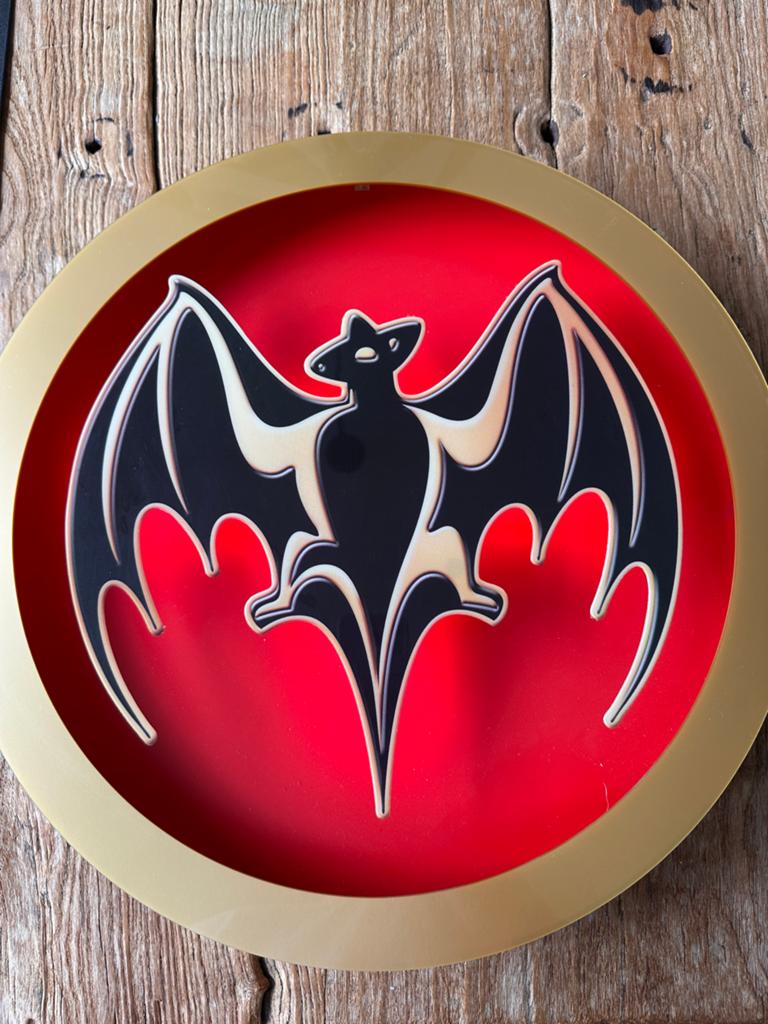 Uniek Bacardi Lichtreclame Bord - Dimmende Verlichting, Verzamelen, Ophalen of Verzenden, Zo goed als nieuw, Lichtbak of (neon) lamp