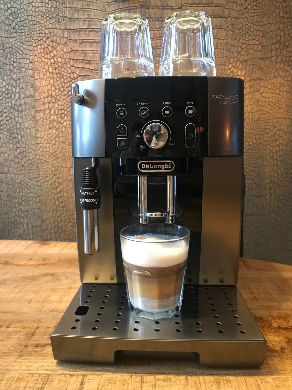 Delonghi Magnifica S SMART. Titanium., Gebruikt, 10 kopjes of meer, Koffiemachine, Ophalen of Verzenden