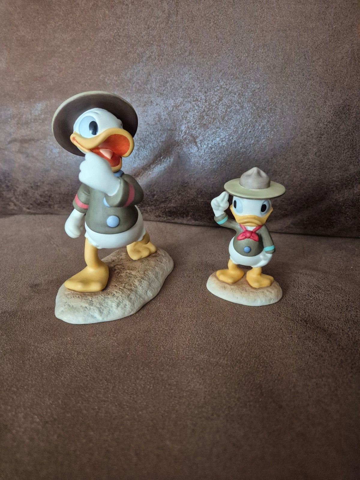 WDCC Disney: Donald Duck & 1 neefje - Good Scouts, Verzamelen, Ophalen, Zo goed als nieuw