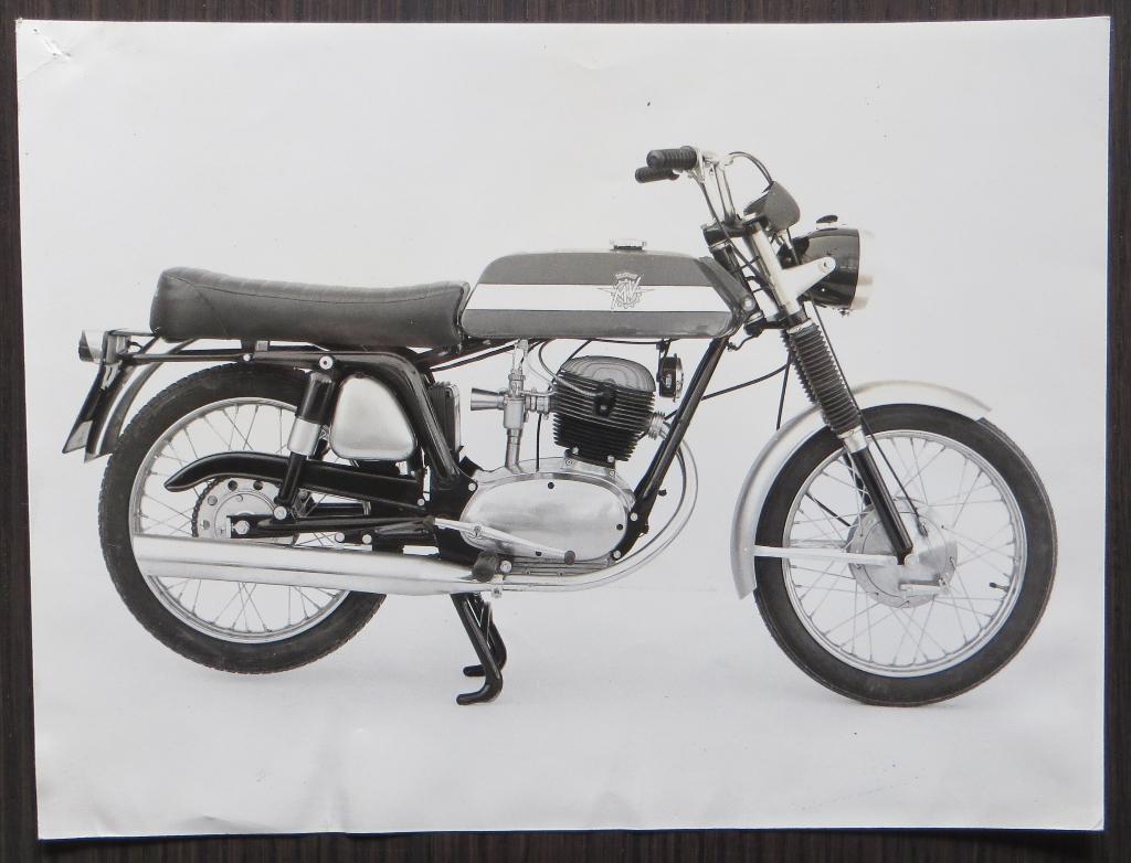 Originele Persfoto MV Agusta 125 GT Turismo - 1971, Motoren, Handleidingen en Instructieboekjes, Verzenden, MV Agusta