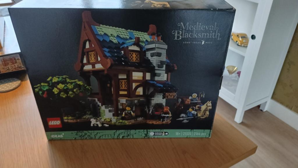 Lego Ideas Medieval Blacksmith 21325 - Zo goed als nieuw, Kinderen en Baby's, Speelgoed | Duplo en Lego, Ophalen