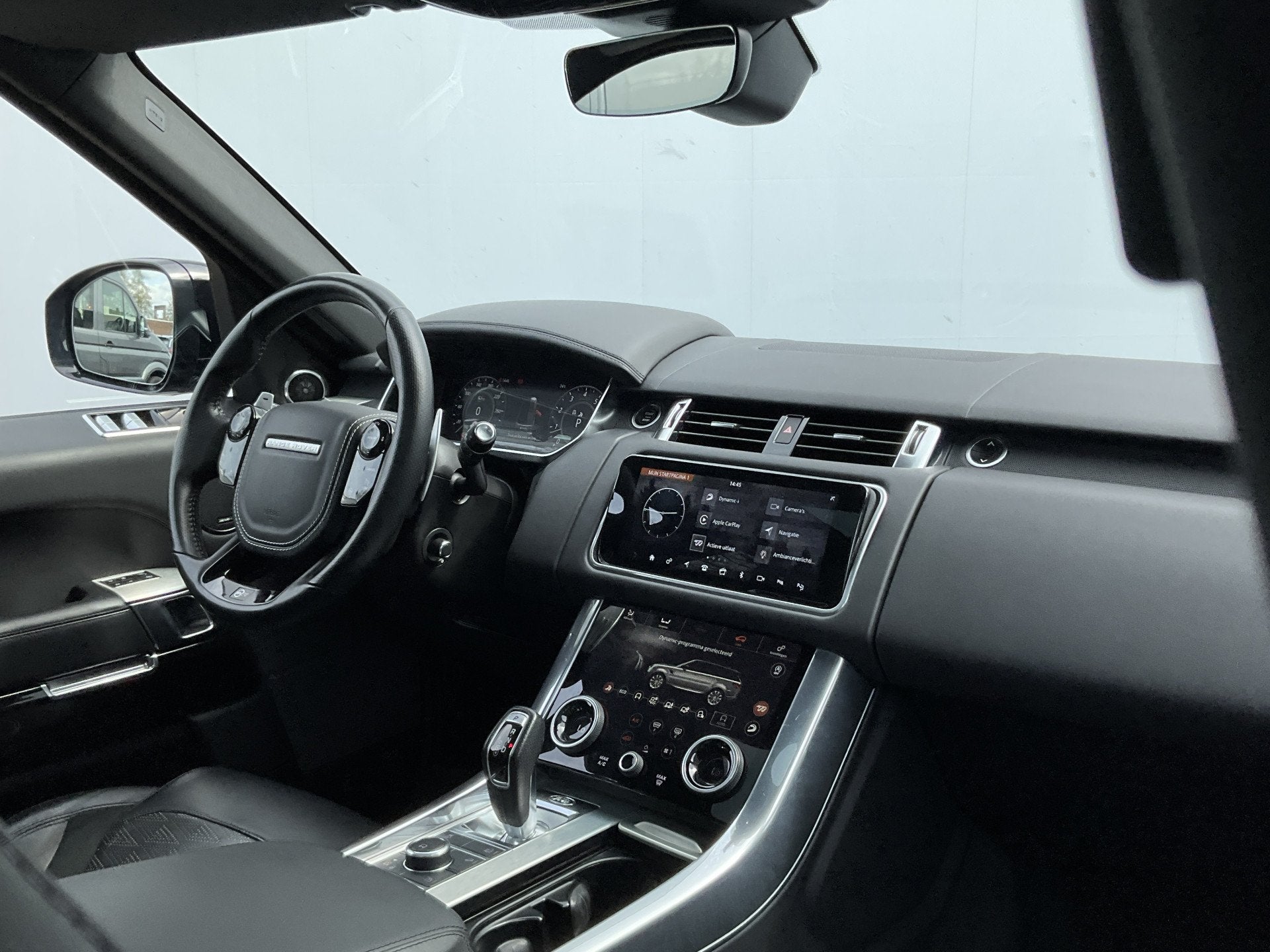 Foto 41 van Land Rover Range Rover Sport 5.0 V8 SC SVR 575 Carbon Santor