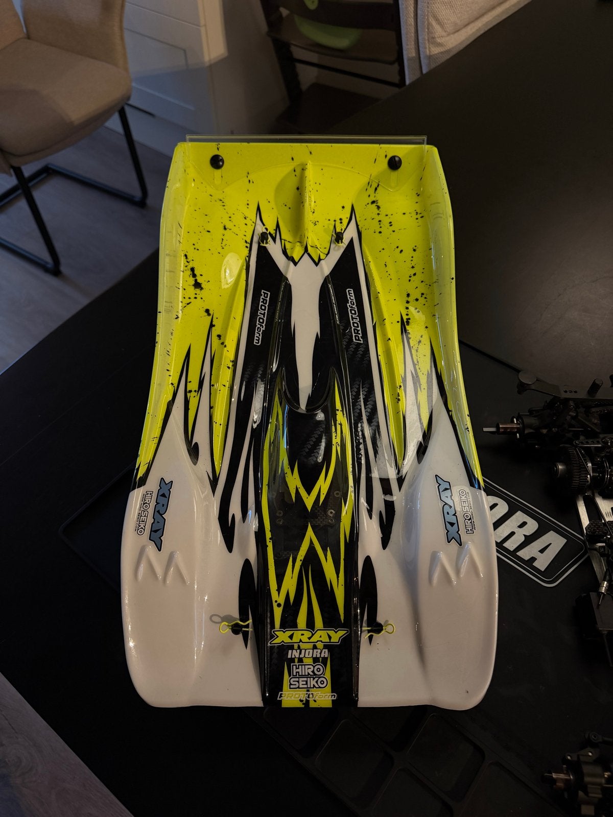 Xray RX8E Wedstrijd Auto met Onderdelen, Hobby en Vrije tijd, Elektro, Gebruikt, Ophalen of Verzenden, Auto onroad