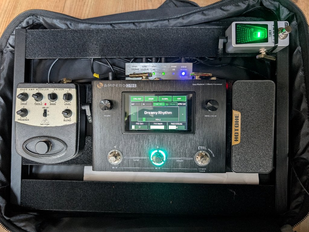 pedal board bas | Gitaar | pedal board bass  |guitar, Muziek en Instrumenten, Ophalen of Verzenden, Zo goed als nieuw, Delay of Echo