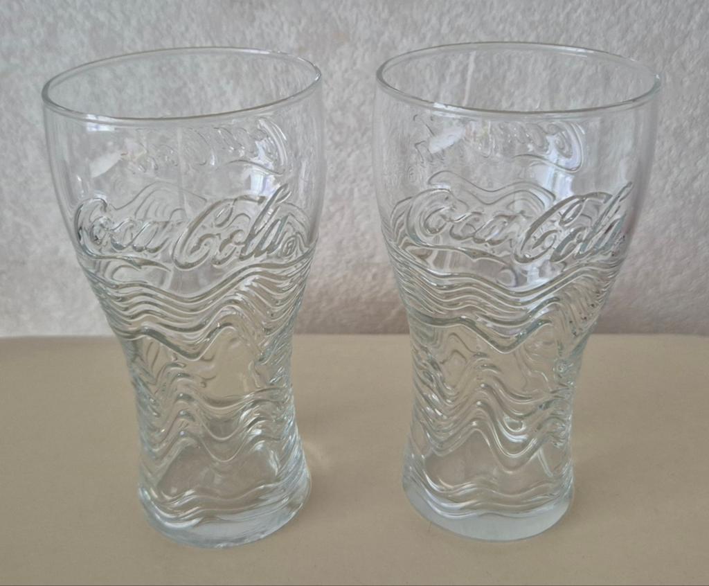 2 Coca Cola glazen, Verzamelen, Glas en Borrelglaasjes, Ophalen of Verzenden, Zo goed als nieuw, Frisdrankglas