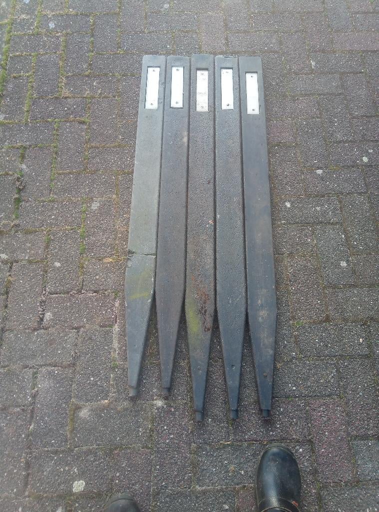 paal reflectorpalen bermpaaltjes, Tuin en Terras, Palen, Balken en Planken, Ophalen, Minder dan 180 cm, Palen