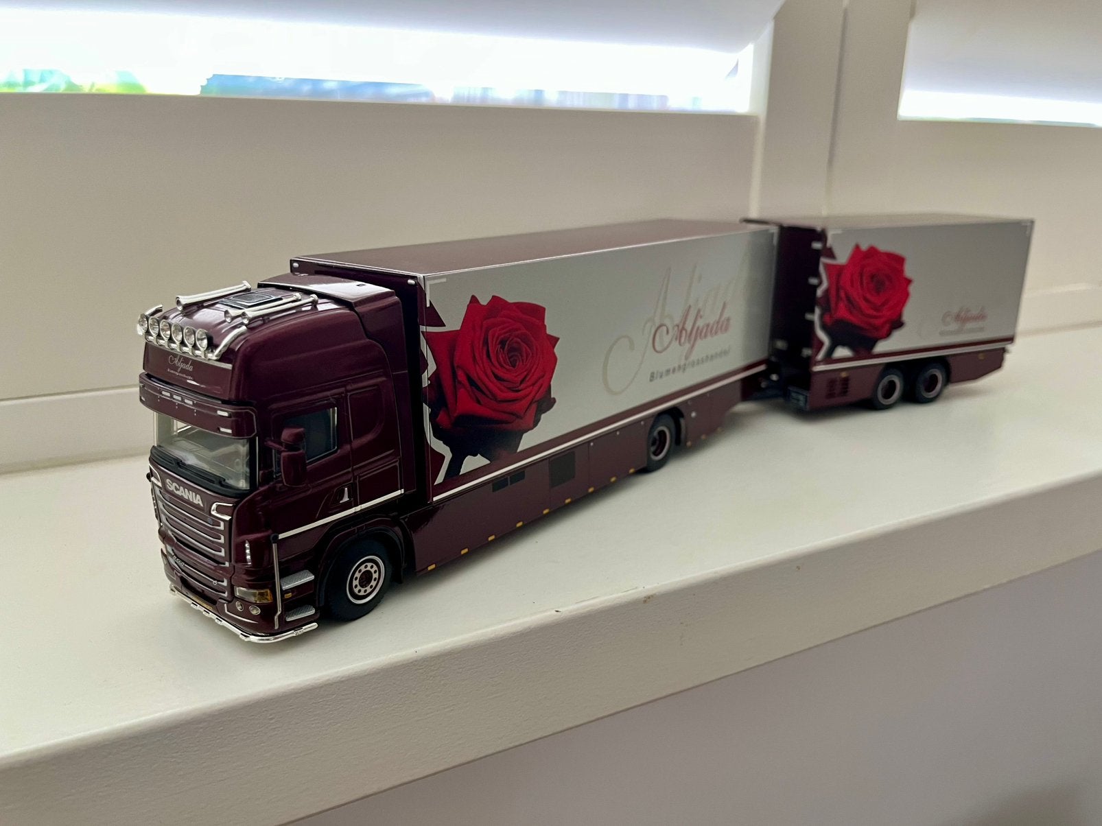 WSI Scania V8 bloemenauto Aljada, Ophalen of Verzenden, Nieuw, Bus of Vrachtwagen, Wsi