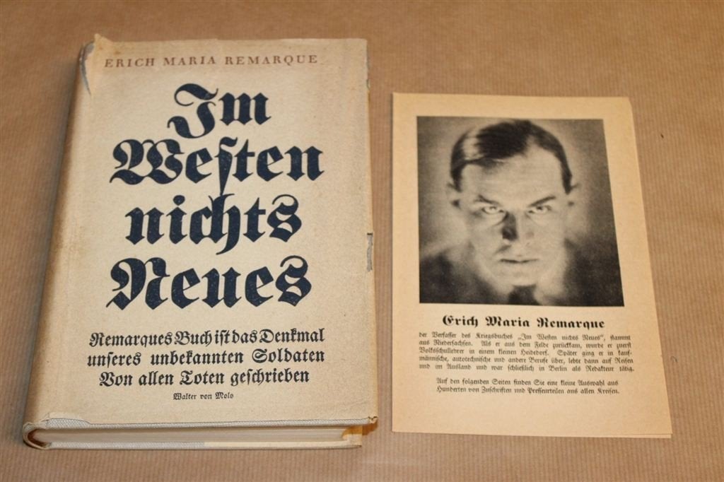 Im Westen Nichts Neues — 1929 — Stofomslag Zeldzaam — WOI, Ophalen of Verzenden, Gelezen