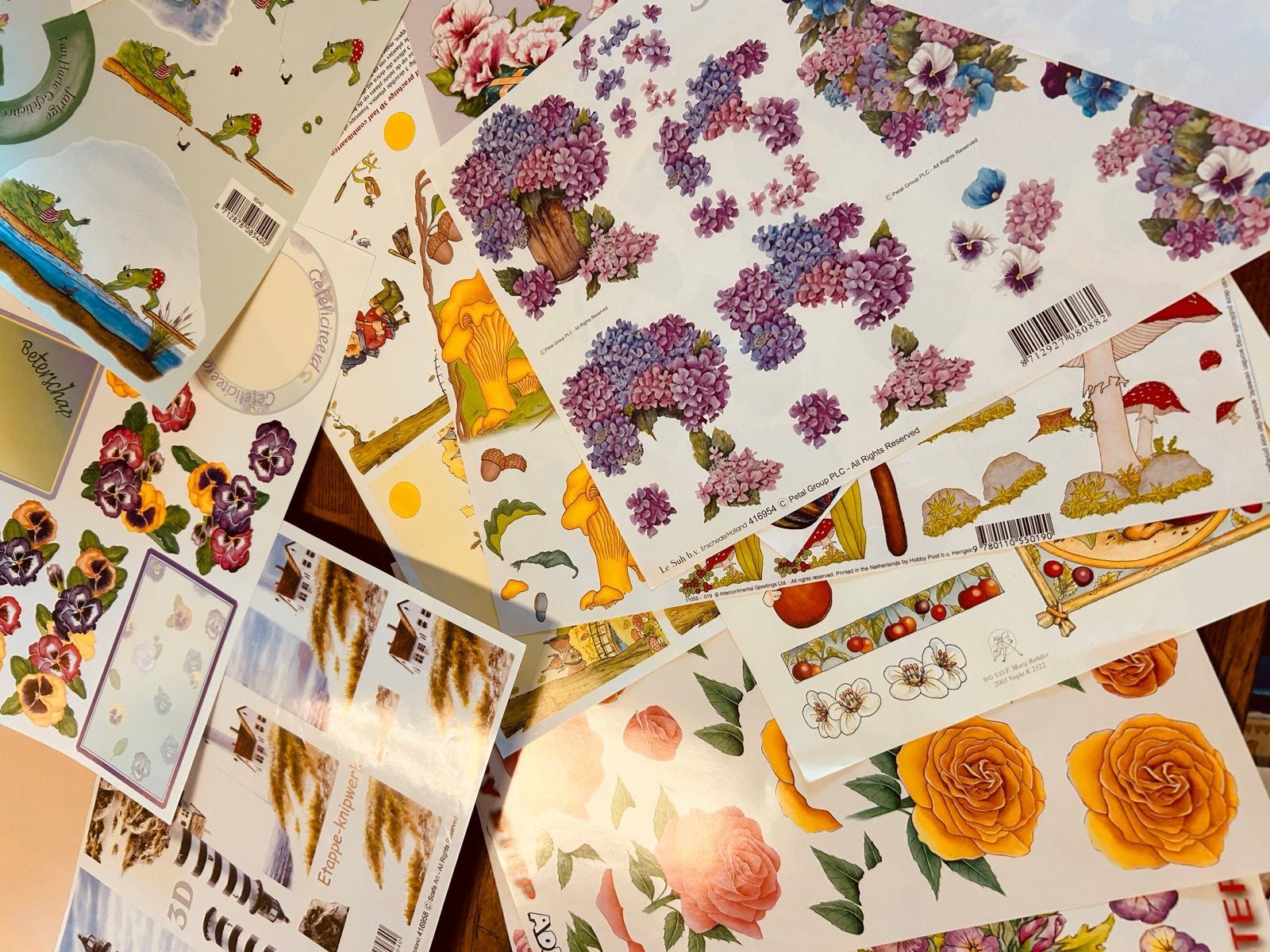 Kaarten maken knutselmateriaal: 3D-knipplaatjes en stickers, Zelfklevend, Overige thema's, Meerkleurig, Ophalen of Verzenden