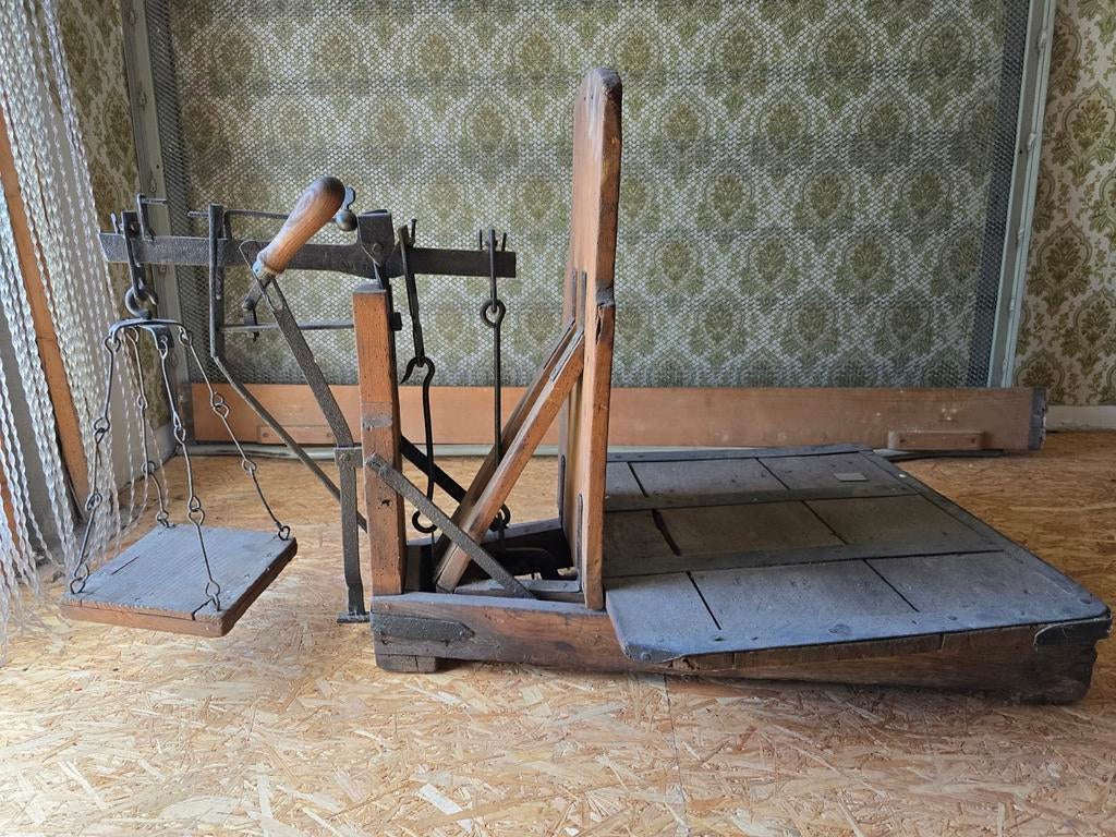 Antieke Landelijke Bascule Weegschaal Eikenhout Gietijzer, Antiek en Kunst, Ophalen