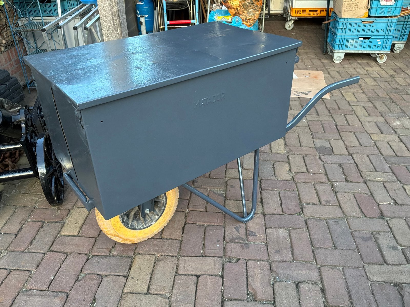 Matador kruiwagen met opbergkist, Ophalen, Gebruikt, Handmatig, Tweewielig