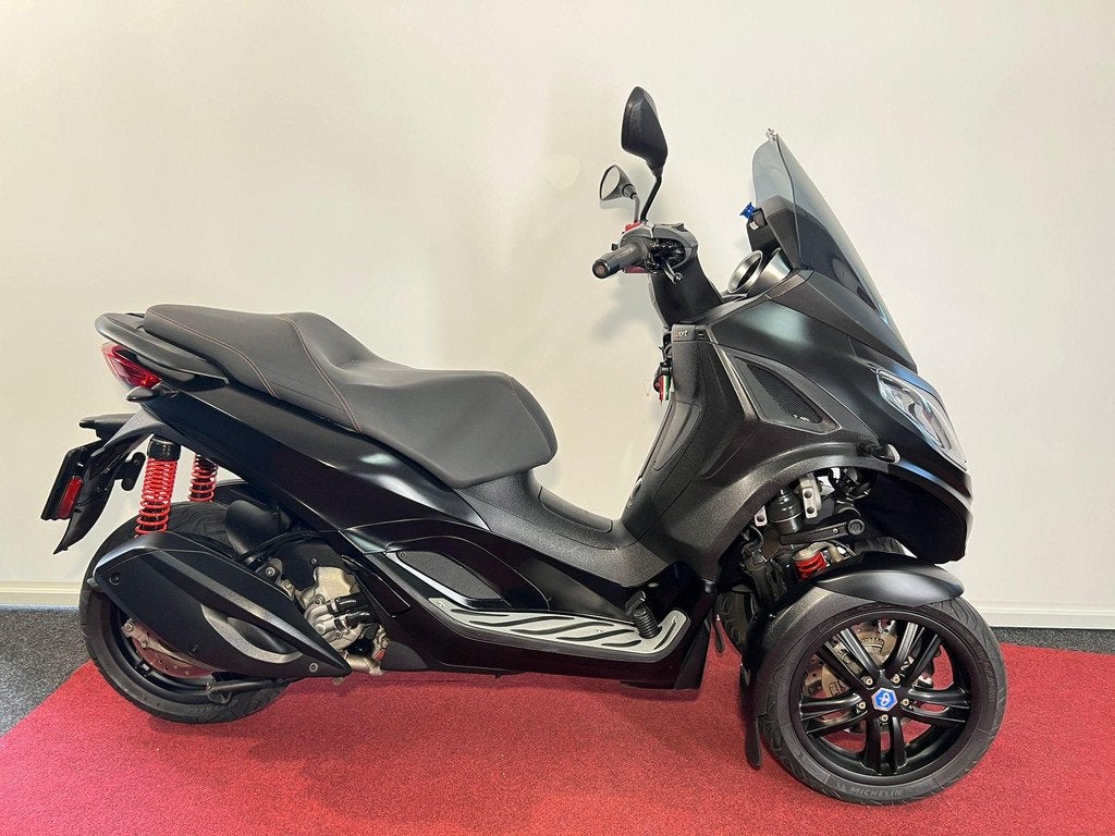 Piaggio MP3 300 HPE Sport, Motoren, Motoren | Piaggio, Scooter, Bedrijf, Traction Control, 278 cc