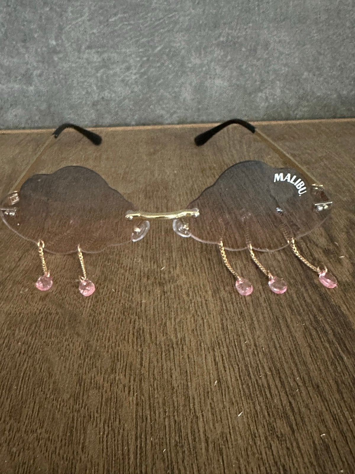 Nieuwe Malibu Zonnebril - Wolken Design met Roze Druppels, Zonnebril, Bruin, Nieuw, Ophalen