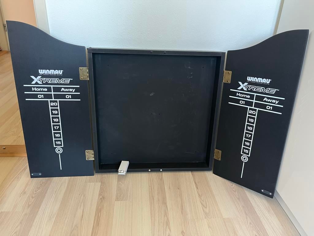 Winmau Xtreme Dartbordkast 101x52cm - Zwart, Ophalen, Zo goed als nieuw, Overige typen