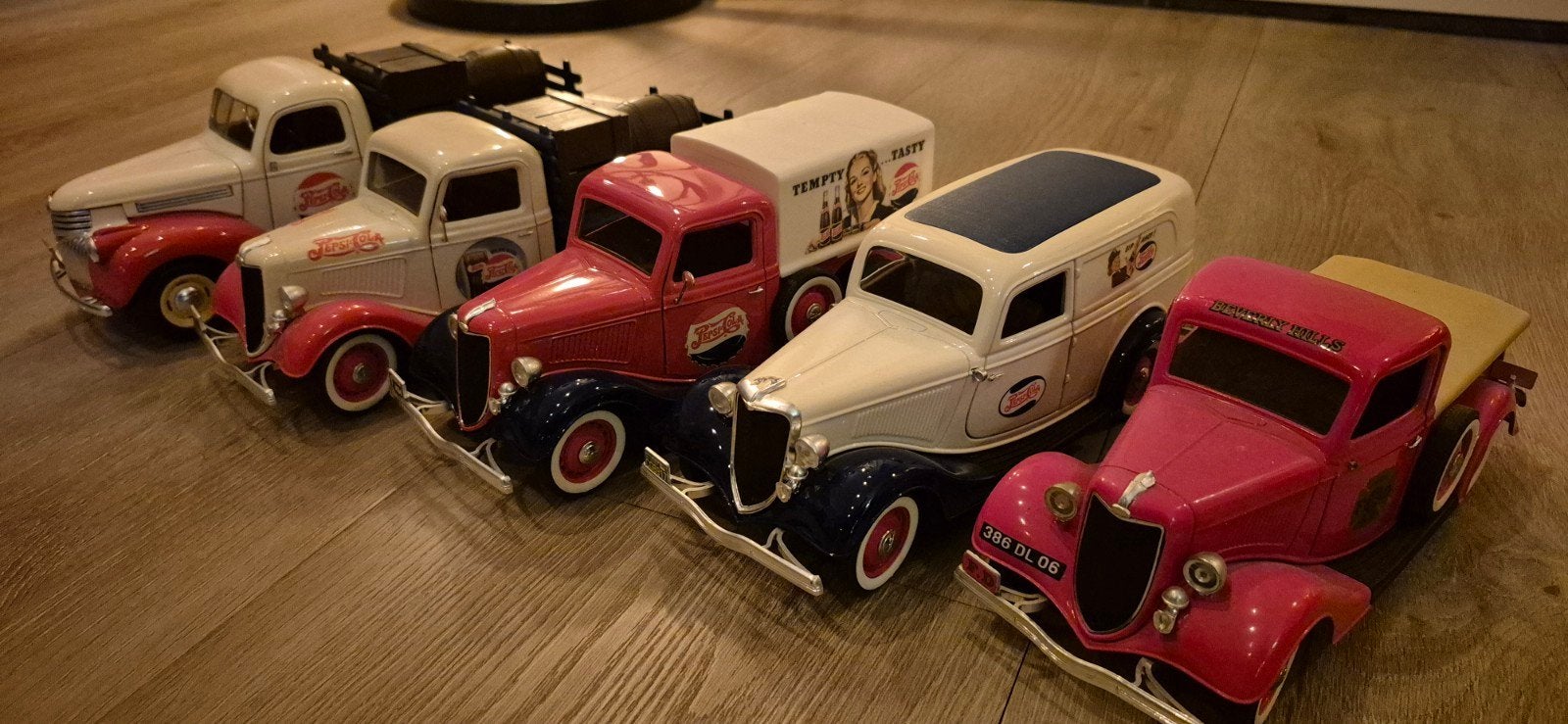 Set van 5 vintage modelauto's - Coca-Cola & Pepsi, Gebruikt, Groter dan 1:32, Truck, Ophalen