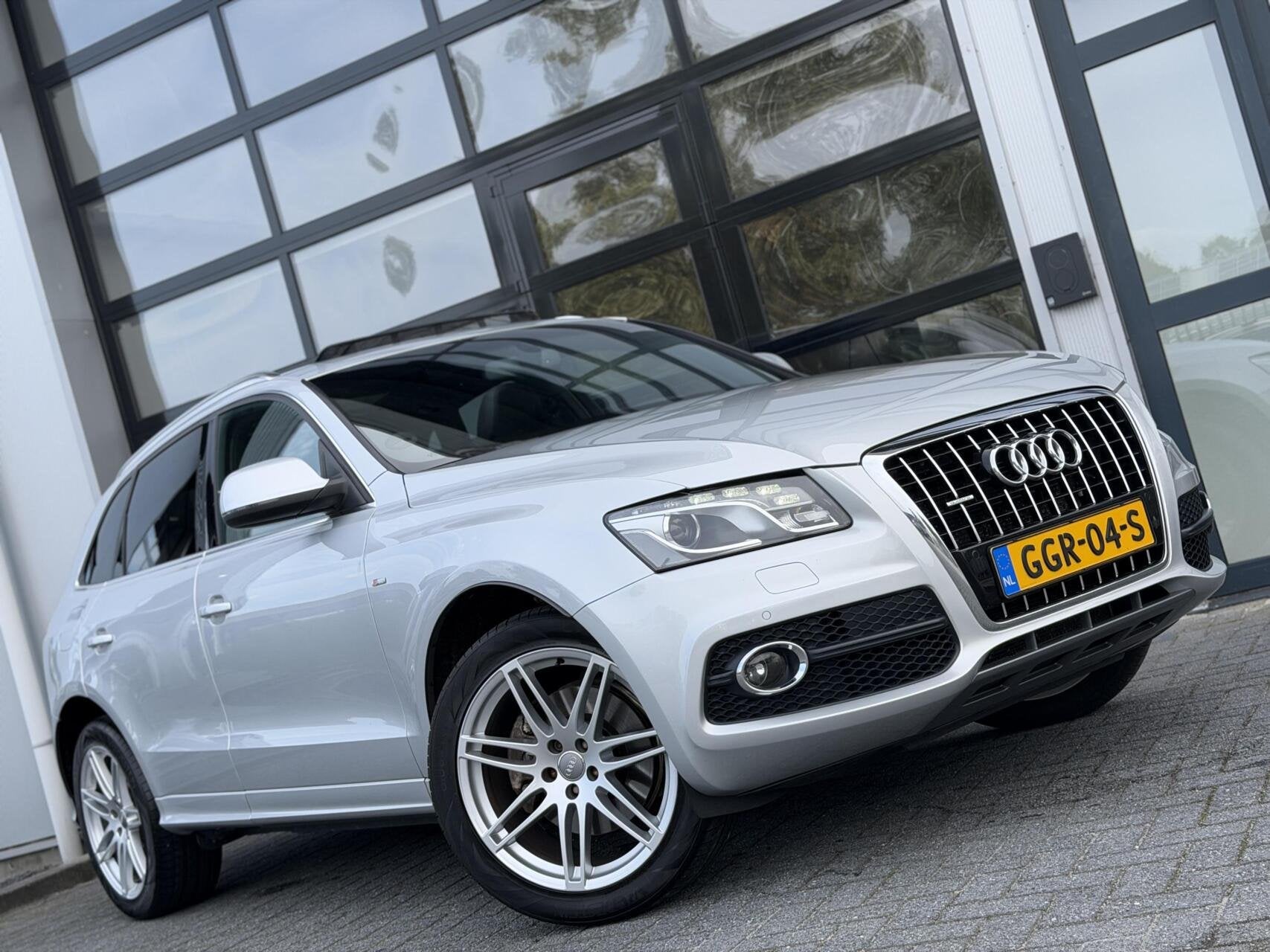 Audi Q5 3.2 V6 FSI quattro Pro Line S / S-Line / PANO / LEDE, Auto's, Euro 5, Gebruikt, 1770 kg, Q5