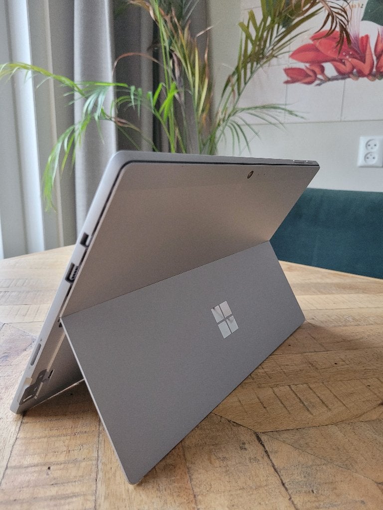 Microsoft Surface Pro, Computers en Software, 12 inch, Ophalen of Verzenden, Zo goed als nieuw, Wi-Fi