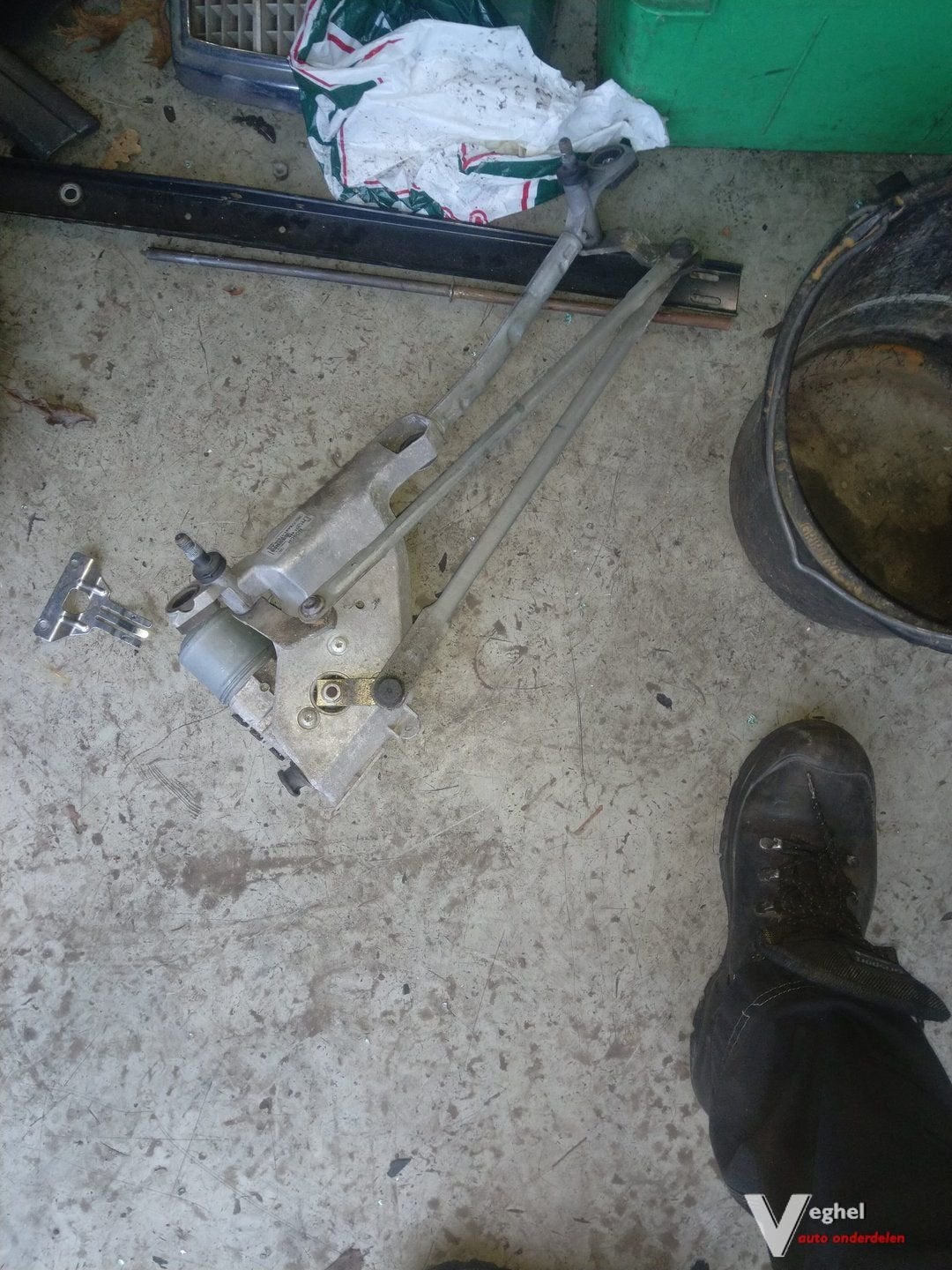 Ford Fiesta 2014 ruitenwisser motor plus mechanische, Gebruikt, -, -, Ophalen of Verzenden