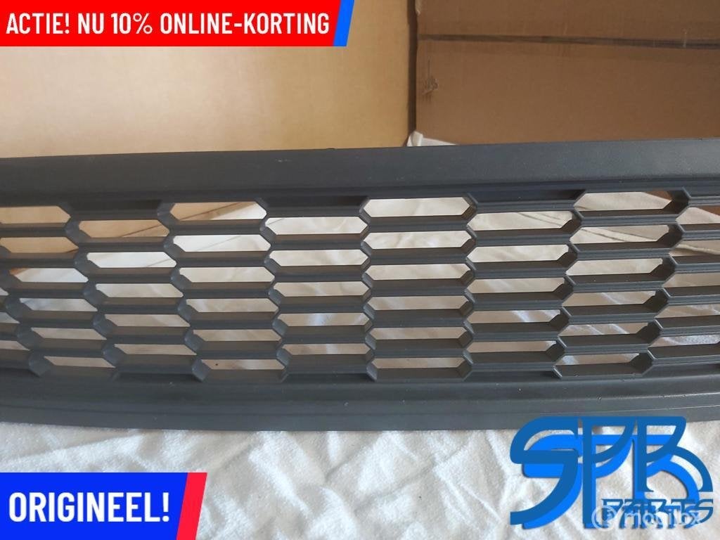 POLO 6R GRILLE Bumperrooster midden ROOSTER BUMPER ORIGINEEL, Gebruikt, Volkswagen, Ophalen of Verzenden, Volkswagen