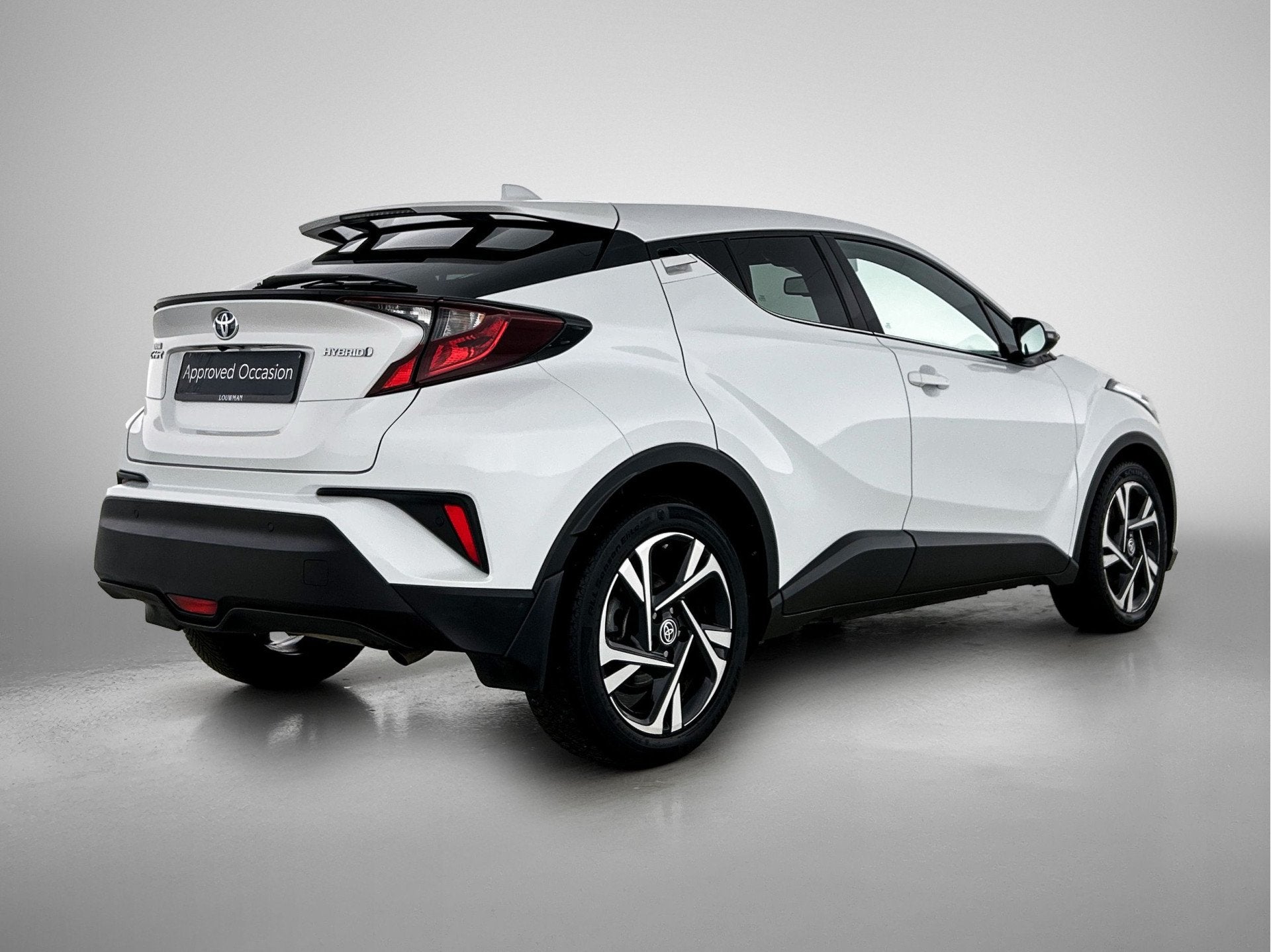 Toyota C-HR 1.8 Hybrid Style | Navigatie | Apple CarPlay/And, 4 cilinders, Leder en Stof, Wit, Bedrijf