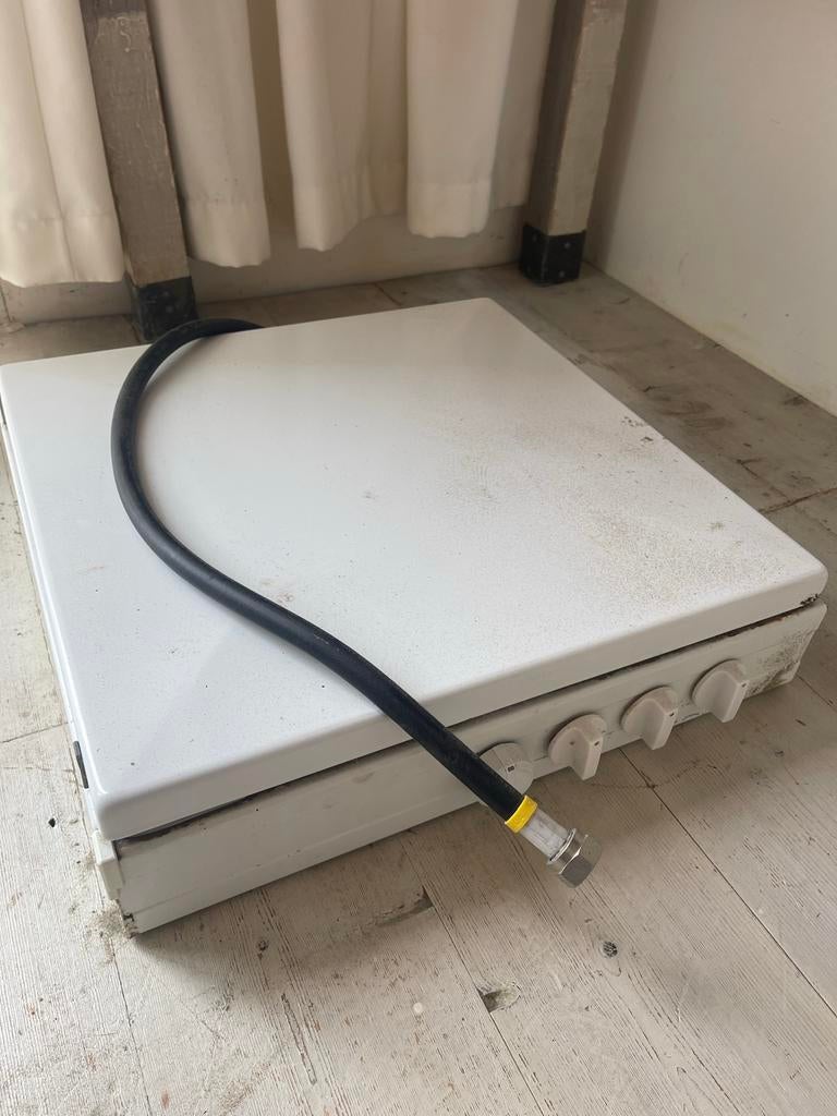 Compact gasfornuis met 4 pitten - Ideaal voor kleine ruimtes, Witgoed en Apparatuur, Fornuizen, Gebruikt, Minder dan 85 cm, Gas