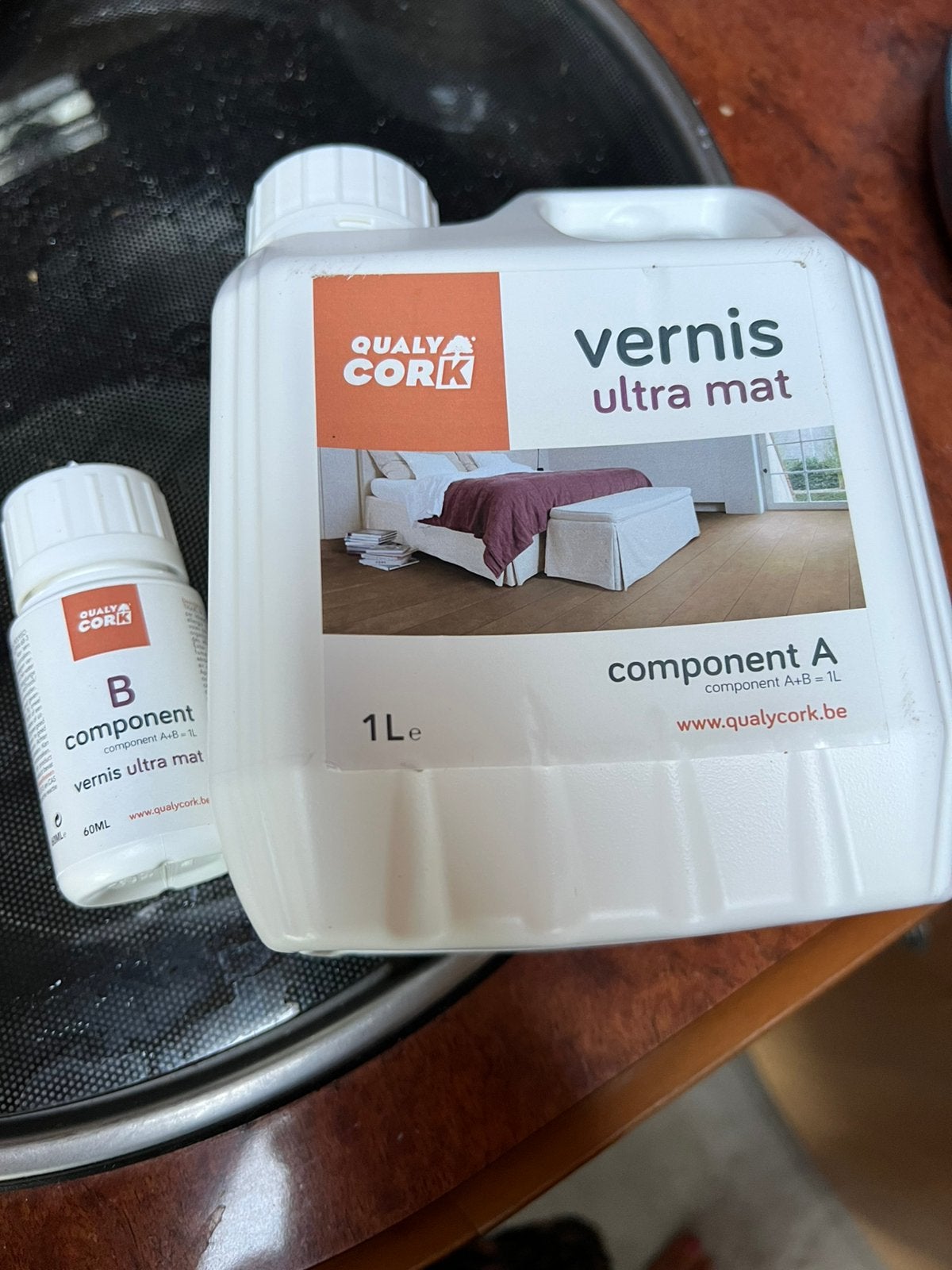 2 componenten vernis voor kurk vloer, Doe-het-zelf en Verbouw, Overige materialen, 30 cm of meer, 50 tot 150 cm, Nieuw