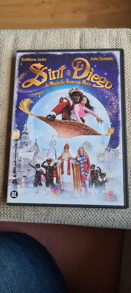 Sint & Diego de magische Bron van Myra. Sinterklaas Aerts, Ophalen, Zo goed als nieuw