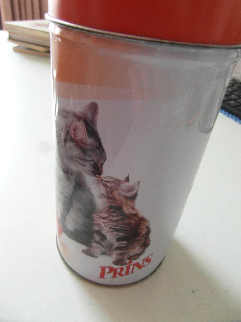 Blik rond met Poesen Prins, Verzamelen, Blikken, Ophalen of Verzenden, Zo goed als nieuw, Overige