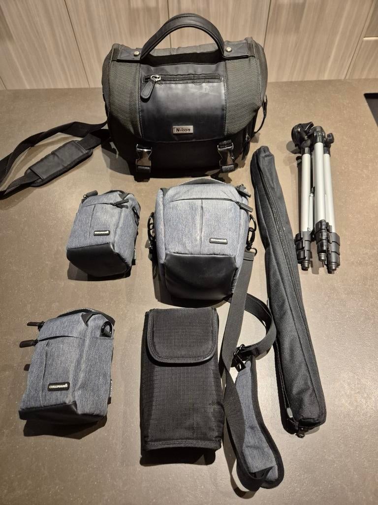 Zeer uitgebreide nikon d3200 set, 20x of meer, Zo goed als nieuw, Geheugenkaart, Ophalen