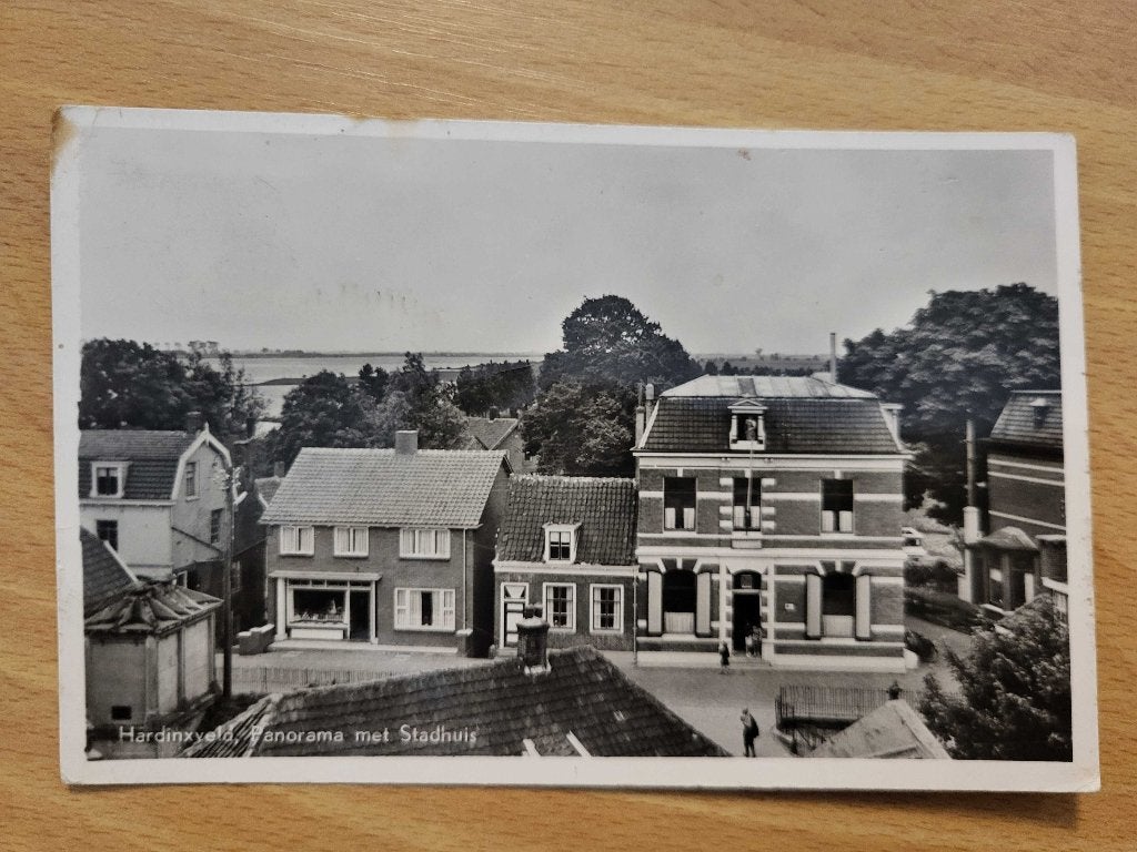 ansicht HARDINXVELD panorama met stadhuis, Verzamelen, Ansichtkaarten | Nederland, Ophalen of Verzenden, Voor 1920, Zuid-Holland