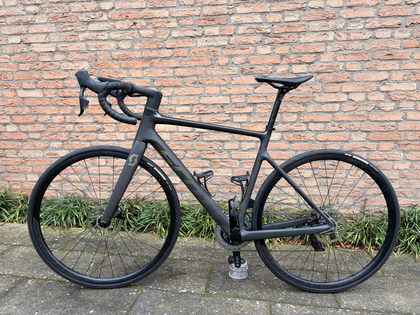 Scott Addict 10 racefiets - Zo goed als nieuw, 28 inch, Zo goed als nieuw, Meer dan 20 versnellingen, Schijfrem