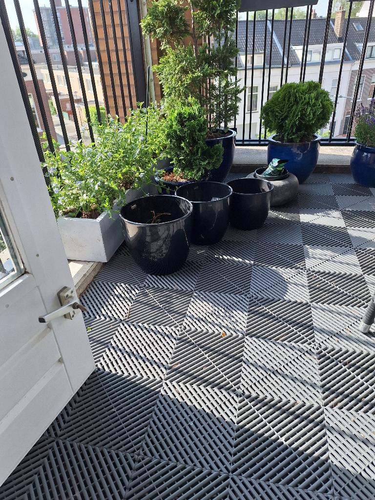 bloempotten, Tuin en Terras, Bloempotten, Rond, Ophalen of Verzenden, Zo goed als nieuw, Balkon