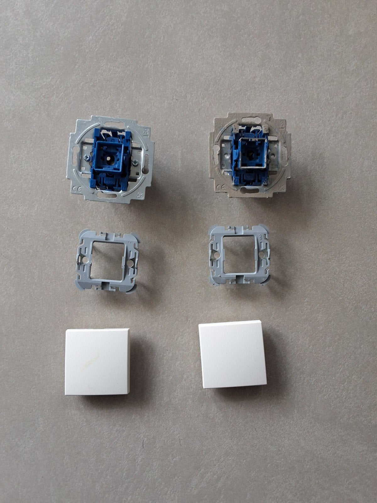 2x Jung schakelmateriaal., Ophalen of Verzenden, Zo goed als nieuw, Jung, Schakelaar