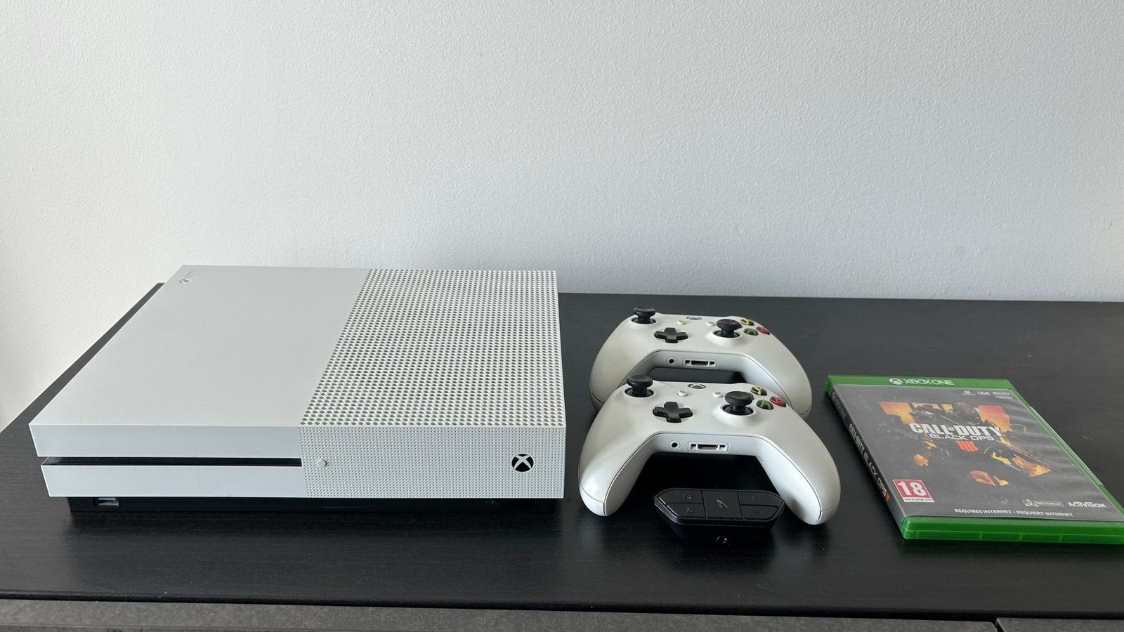 Xbox one S | 500GB, Spelcomputers en Games, Spelcomputers | Xbox One, Ophalen, Met 2 controllers, Xbox One S, 500 GB