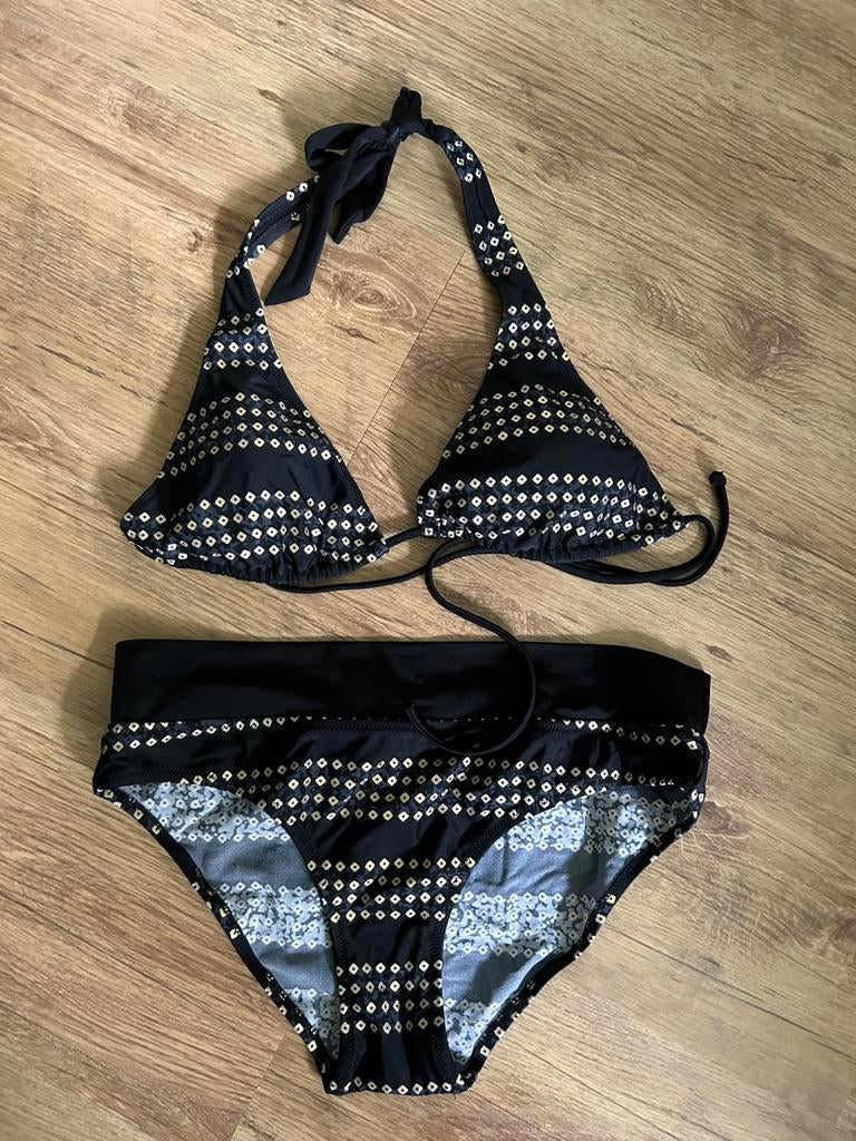 Zwart met goud bikini, Kleding | Dames, Badmode en Zwemkleding, Zo goed als nieuw, Bikini, Zwart, Ophalen of Verzenden