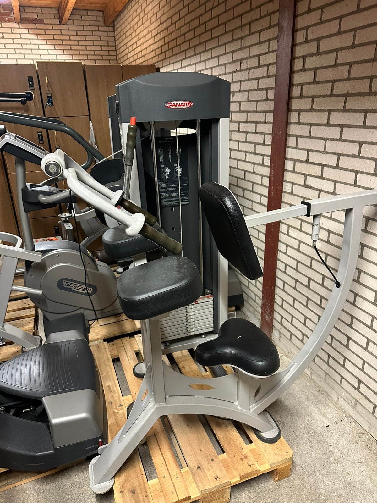 Panatta Xpression Line Triceps Extension, Ophalen, Info@defitnessmakelaar.nl, Gebruikt, Overige typen