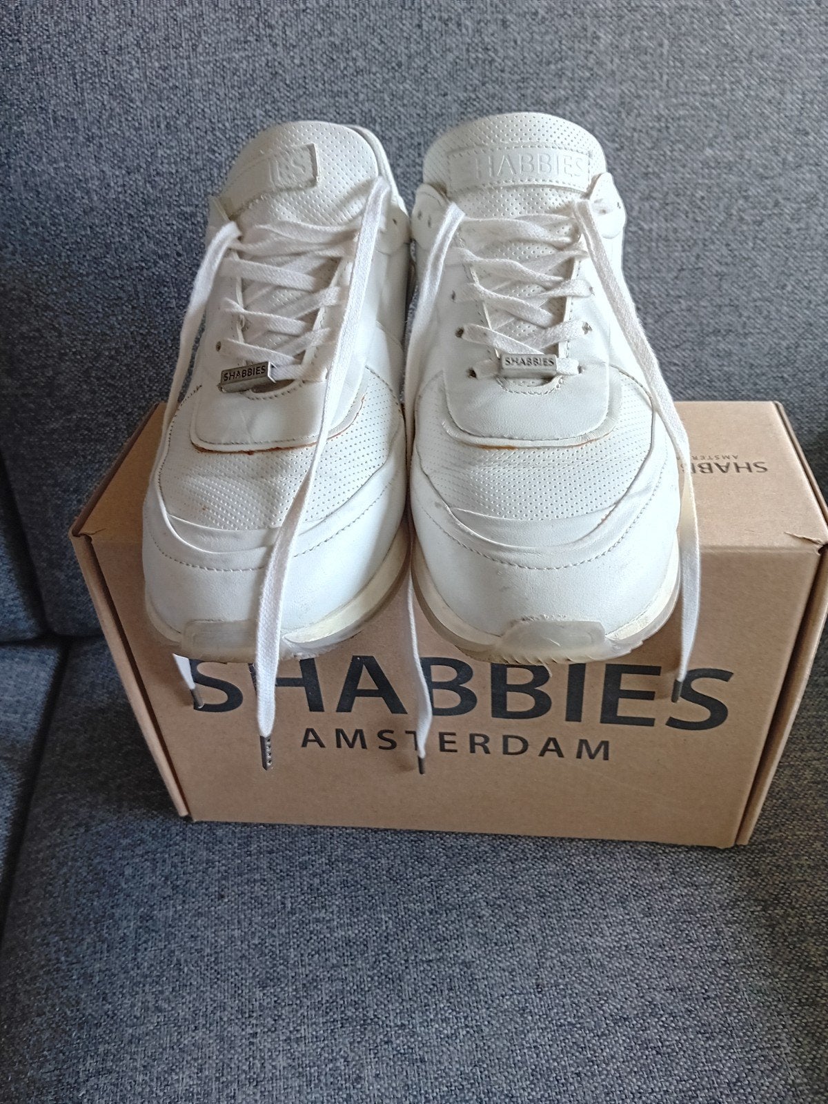 Shabbies volledig leren sneakers maat 39, Shabbies, Ophalen of Verzenden, Zo goed als nieuw, Sneakers of Gympen