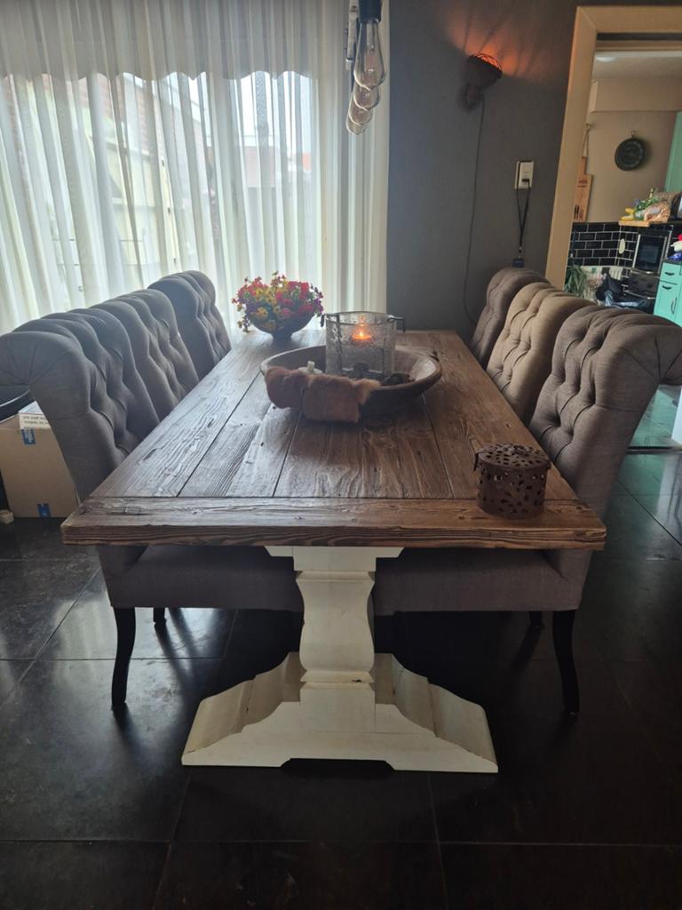 Landelijke eetafel 200x100x80 cm. Robuust hout, Huis en Inrichting, Complete eetkamers, Ophalen of Verzenden, Zo goed als nieuw