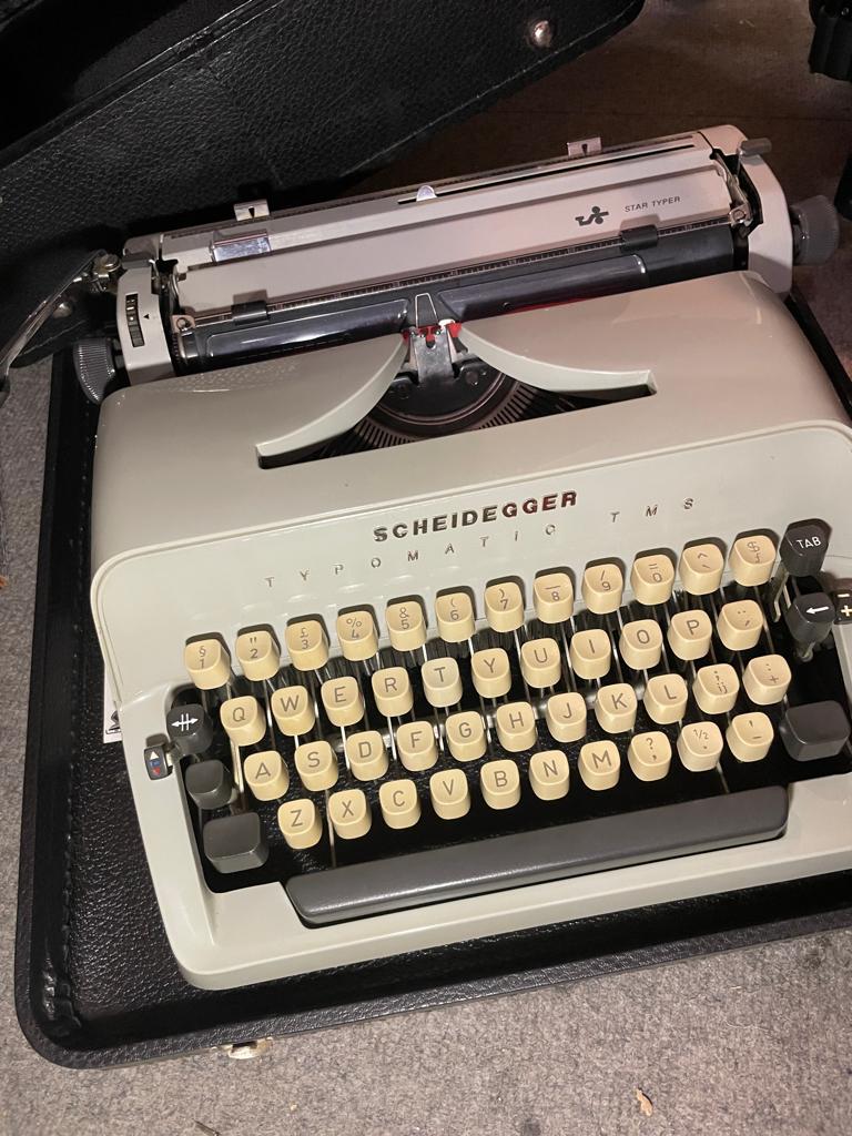 Scheidegger (Adler) Typomatic TMS typemachine, Diversen, Typemachines, Zo goed als nieuw, Ophalen of Verzenden