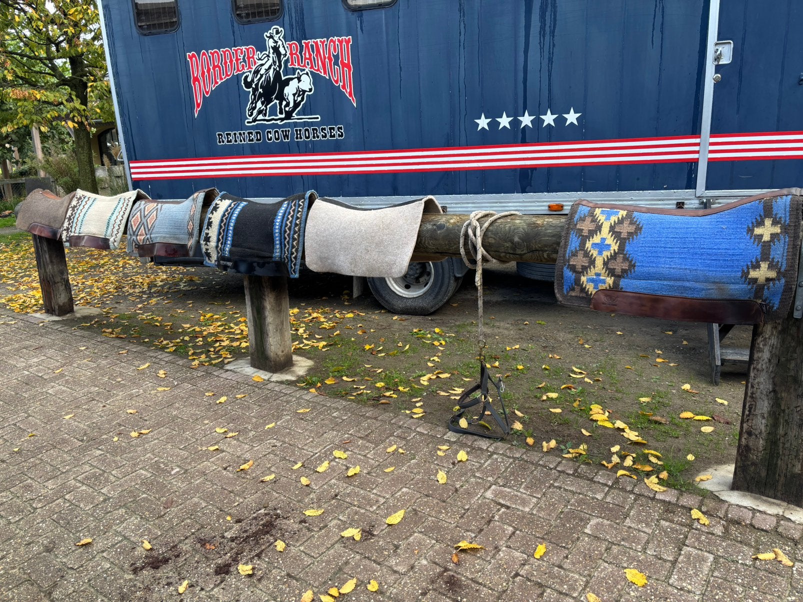 Western pads van Weaver en Arena Master, Dieren en Toebehoren, Gebruikt, Overige merken, Ophalen of Verzenden, Anatomisch gevormd
