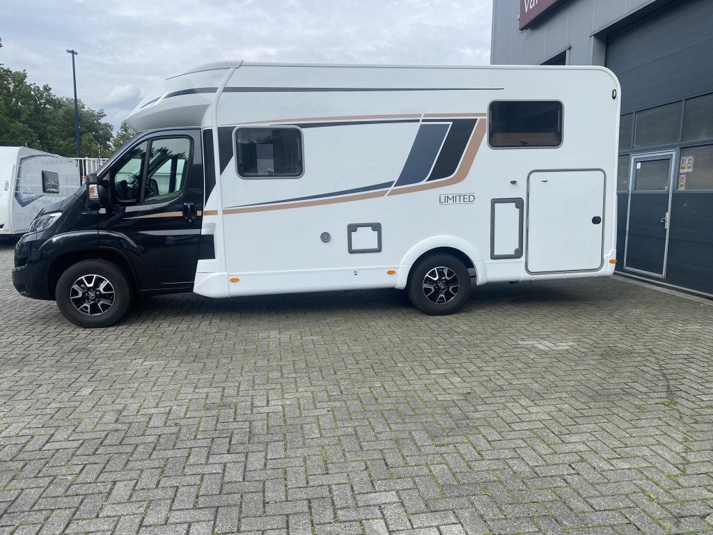 Caravans And Camping Bürstner