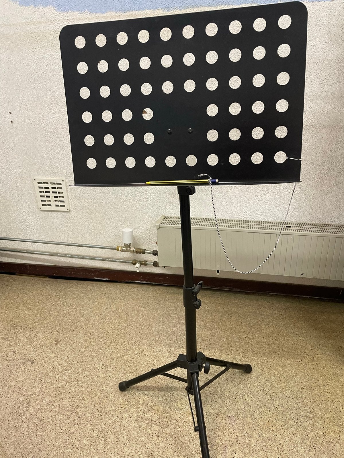 Zwarte muziekstandaard met statief, Ophalen, Gebruikt, Muziekstandaard, Overige instrumenten