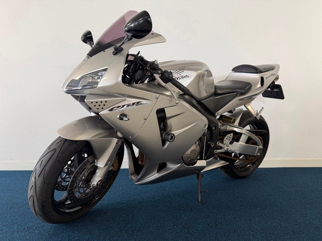 Honda Sport CBR 600RR PC37 ZILVER - EDITION, Bedrijf, Super Sport, Sportuitlaat, Meer dan 35 kW
