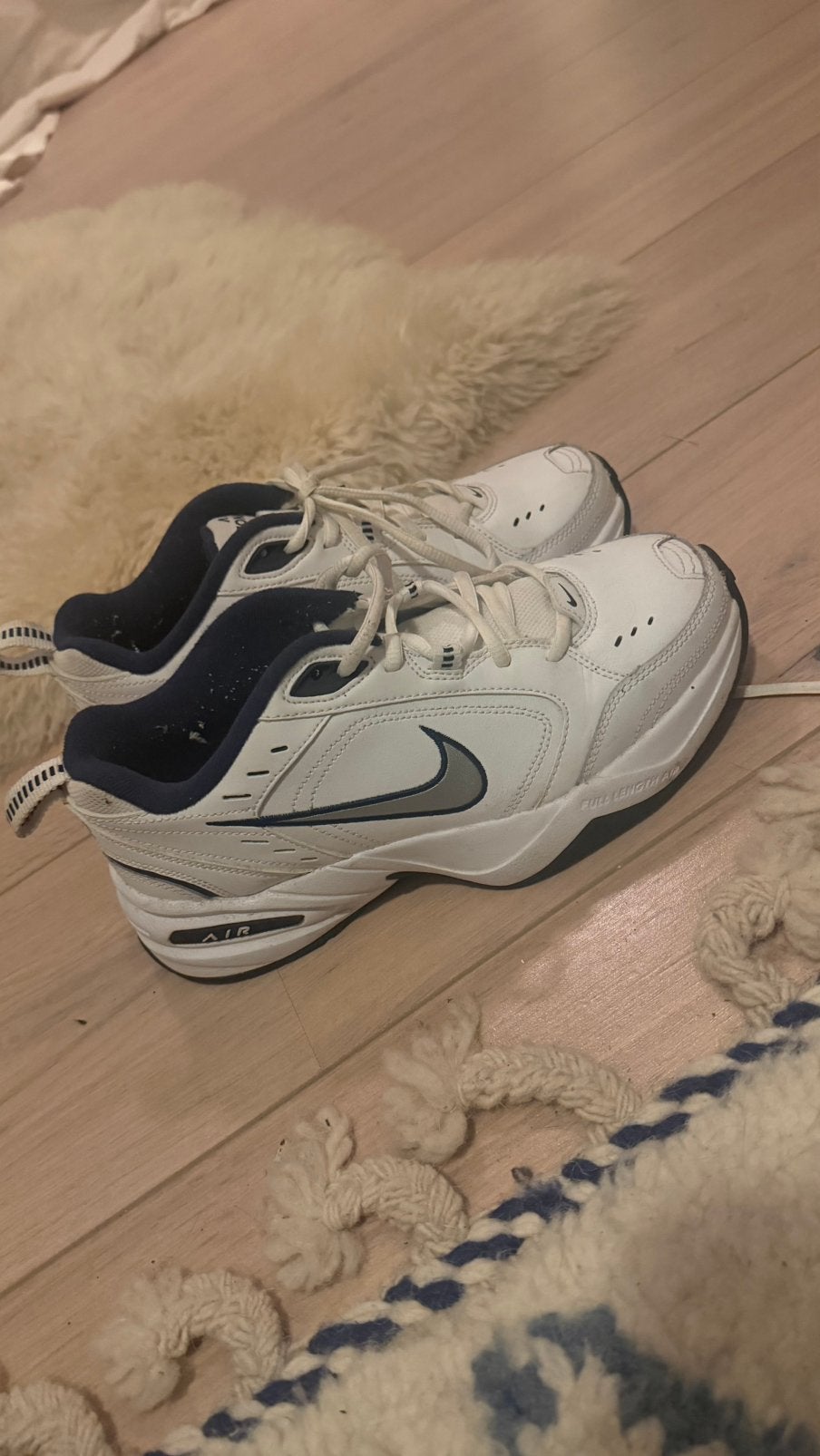 Nike air monarch maat 39, Ophalen of Verzenden, Zo goed als nieuw