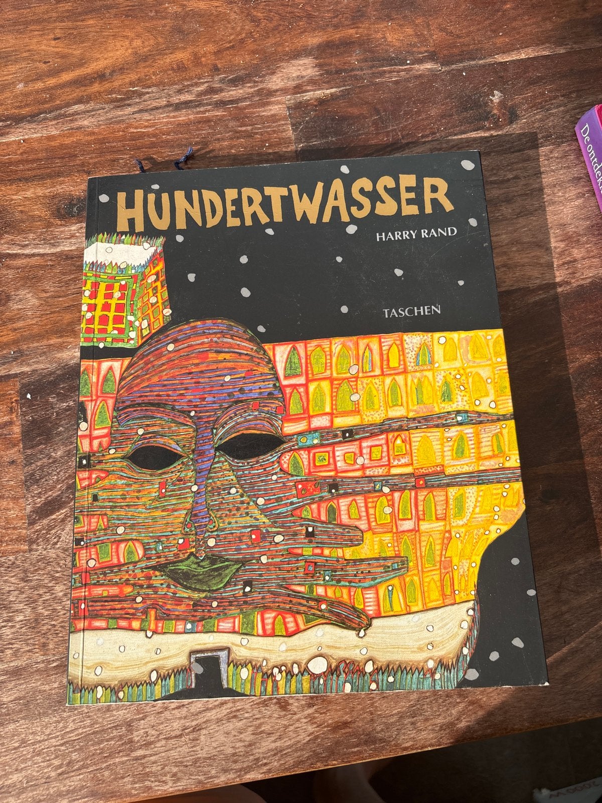 Hundertwasser door Harry Rand - Kunstboek, Ophalen, Zo goed als nieuw, Overige onderwerpen