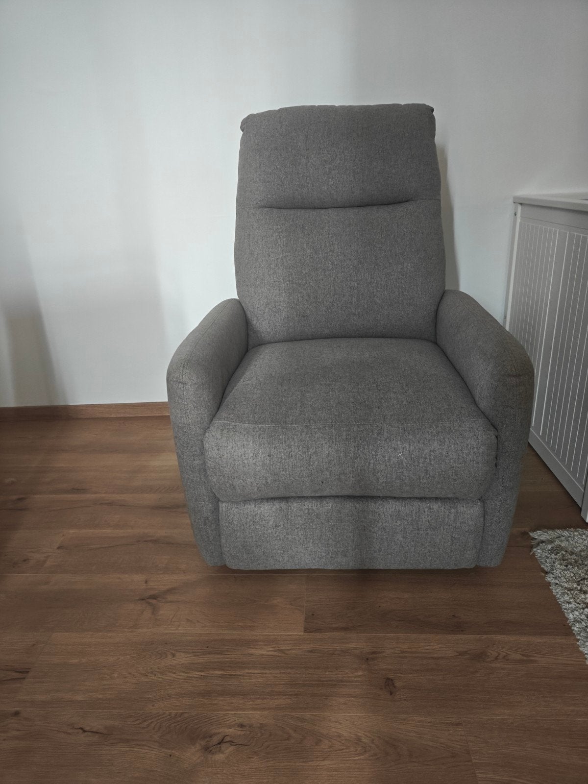 Foto 2 van Elektrisch verstelbare fauteuil