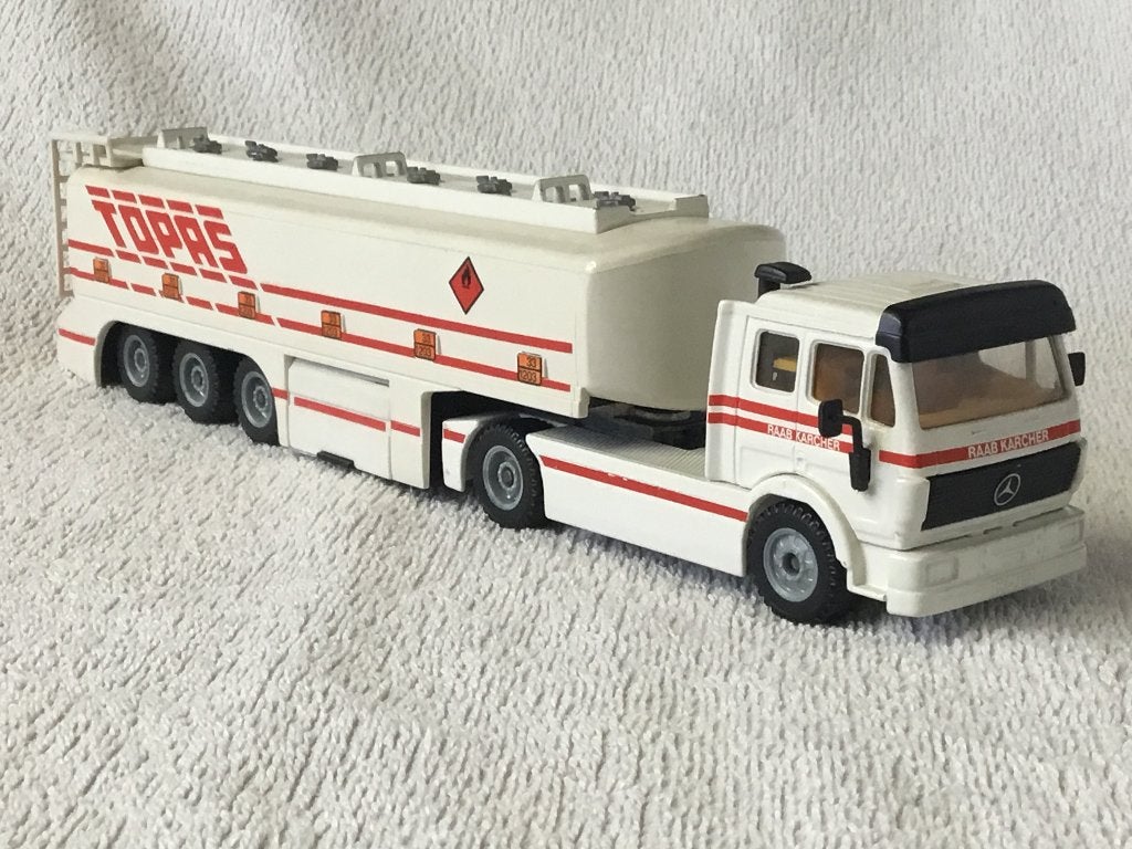 Mercedes vrachtwagen met tanktrailer, Ophalen of Verzenden, Nieuw, Bus of Vrachtwagen, SIKU