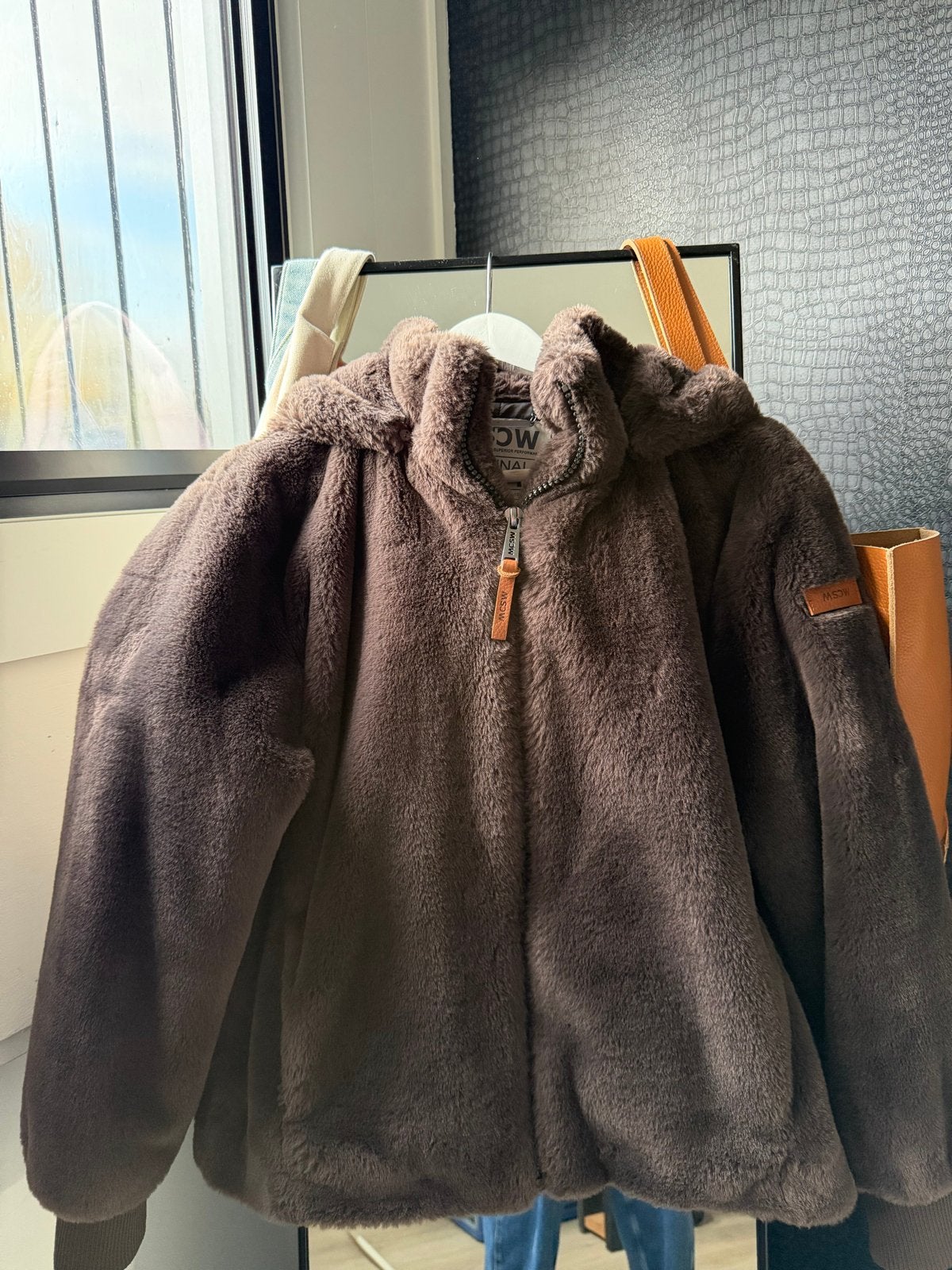 Moscow Teddy Jas Maat M - Zo goed als nieuw, Ophalen of Verzenden, Zo goed als nieuw, Maat 38/40 (M), Bruin