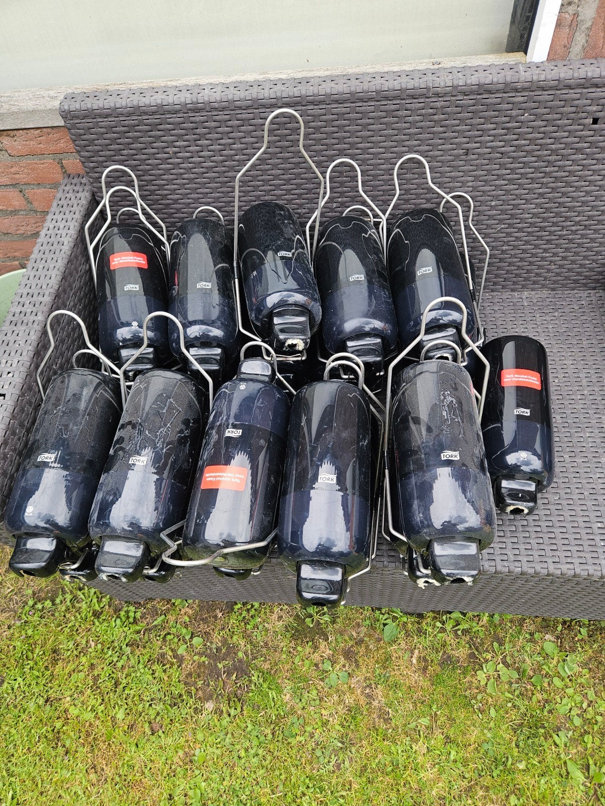 Tork dispensers - 21 grote, 4 kleine (allemaal open), Ophalen