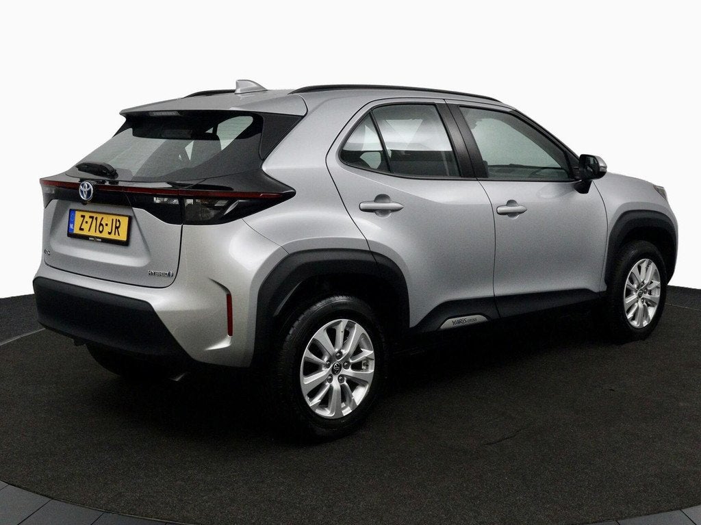 Toyota Yaris Cross 1.5 Hybrid Active grijs, Stof, Gebruikt, 116 pk, 23 km/l